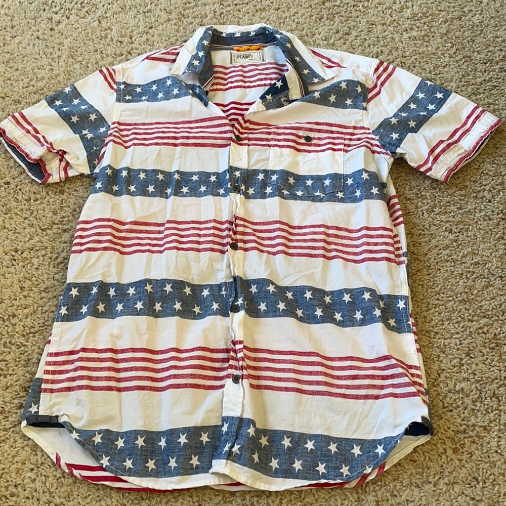 Men’s short sleeve button up